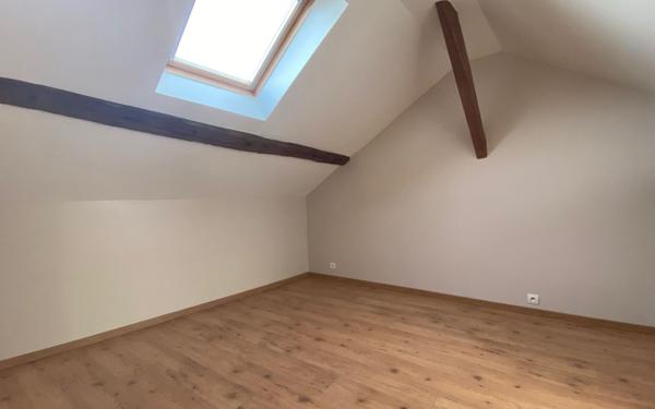 Appartement à vendre    3 pièces •  Nézel