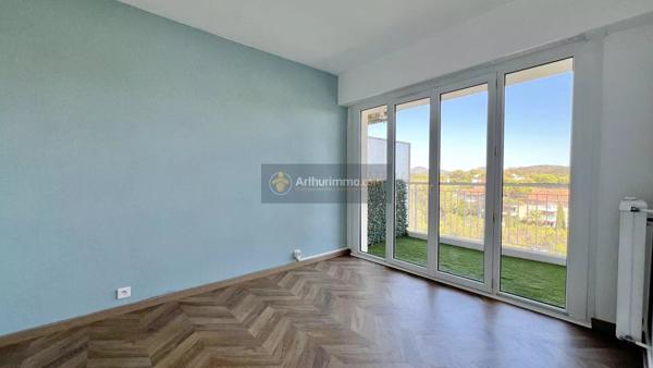 Vente Appartement 3 pièces 73 m2 à Saint-Raphaël