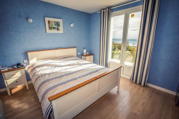 Maison Groix 10 pièce(s) 165 m2