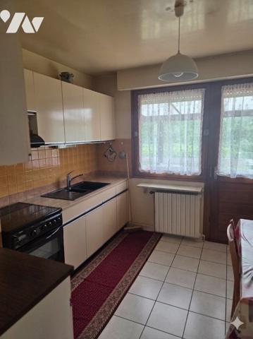 A VENDRE A FESTIEUX MAISON 93 m2 5 PIECES AVEC JARDIN
