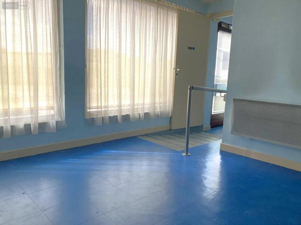 Achat - Fonds et/ou murs commerciaux Saint-Denis-en-Bugey 01500 44 m 2