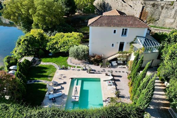 Vente Maison bourgeoise Sauve 10 Pièces 276 m²