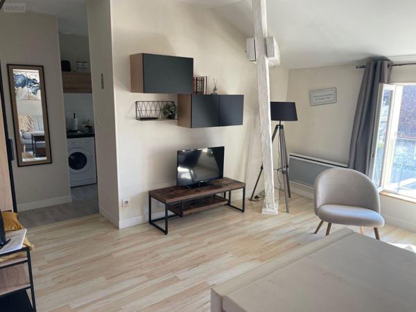 Appartement meublé à louer à Troyes dans l'Aube (10000), ref : 10010/424   
Quartier IUT