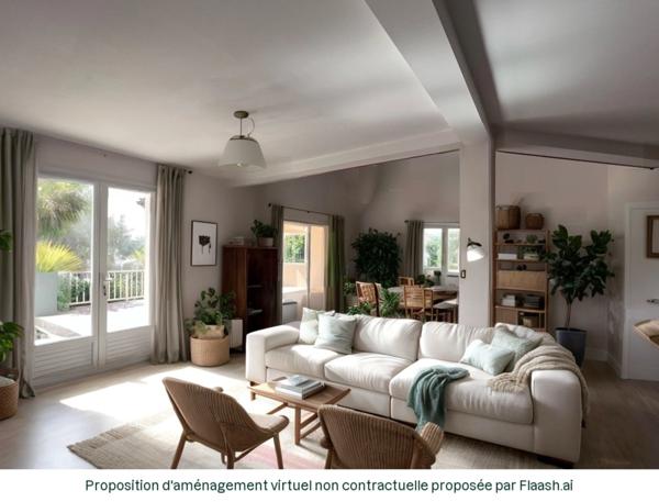 Maison familiale 5 chambres, grand terrain, panneaux solaires –Villeneuve-sur-Lot - Lot et Garonne