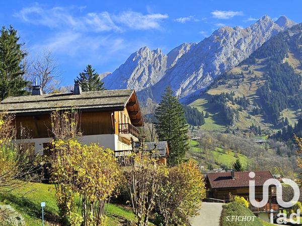 Appartement 4 pièces de 82 m² à La Clusaz (74220)