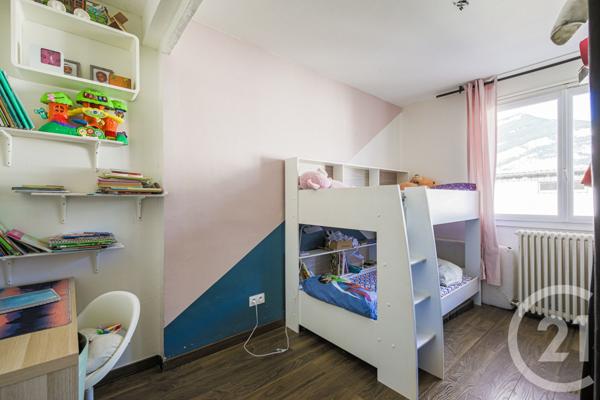 Appartement F4 à vendre  4 pièces - 96,26 m2 ST EGREVE - 38