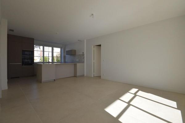 Maison Sainte Soulle 7 pièce(s) 140 m2