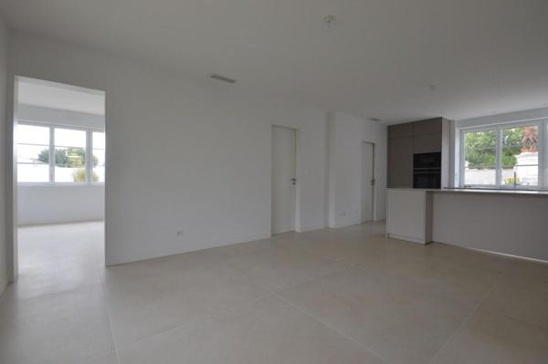 Maison Sainte Soulle 7 pièce(s) 140 m2