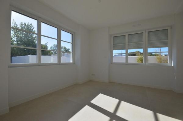 Maison Sainte Soulle 7 pièce(s) 140 m2