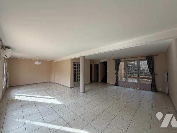 BEAUSOLEIL Maison T5 de 147m² avec jardin