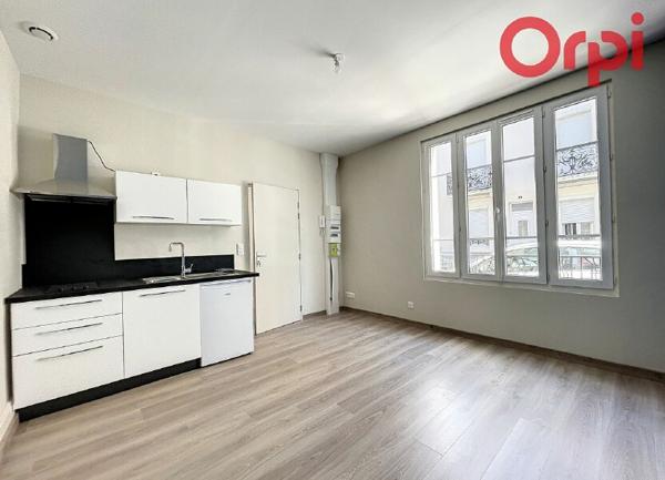 Appartement à louer    1 pièce •  Vichy
