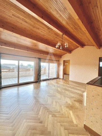 VILLA 5 PIÈCES et 608M2 DE TERRAIN à 5mn en voiture des PLAGES