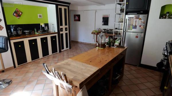 Achat - Maison Forcalquier 04300 9 pièces 219 m 2 16573 m 2
