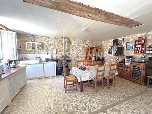 MAISON 3 PIECES AVEC DÉPENDANCES DANS UN ENVIRONNEMENT CALME À MEUSNES (LOIR ET CHER 41)