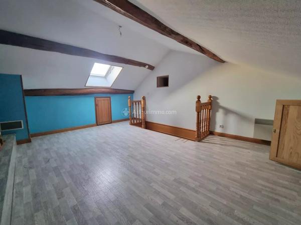 Vente                                                      Maison de village
                        
                     4 pièces                      82 m2                     à Chalvraines