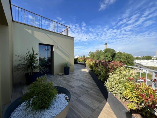 LORIENT – Appartement T5 de grand standing avec vue