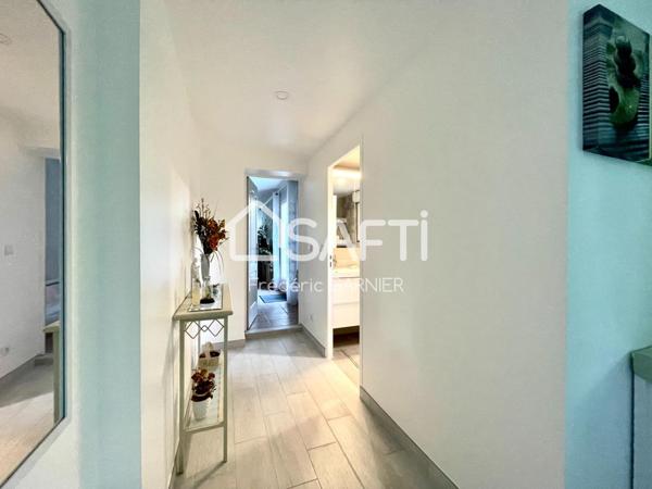 Maison 8 pièces de 192 m² environ, 5 chambres, espace bureau indépendant