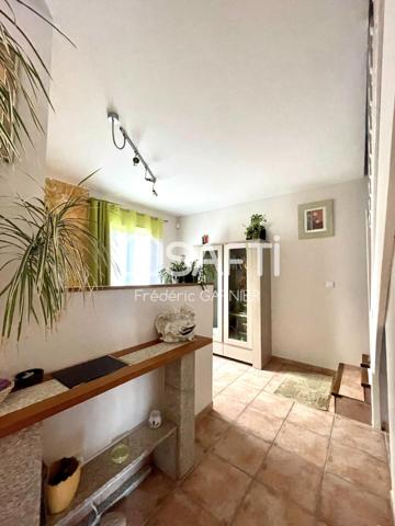 Maison 8 pièces de 192 m² environ, 5 chambres, espace bureau indépendant