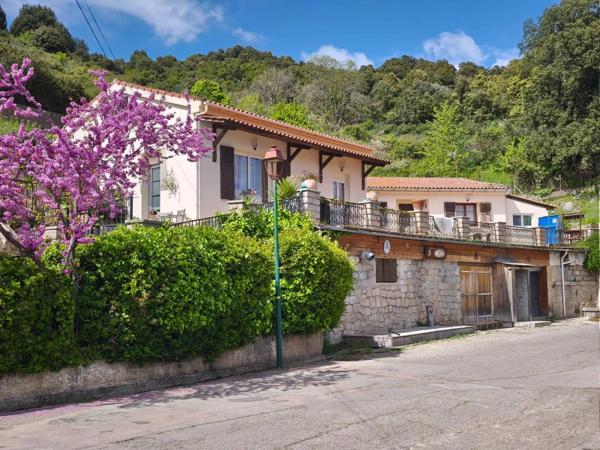 Vente Maison 8 pièces 120 m2 à Porticcio
