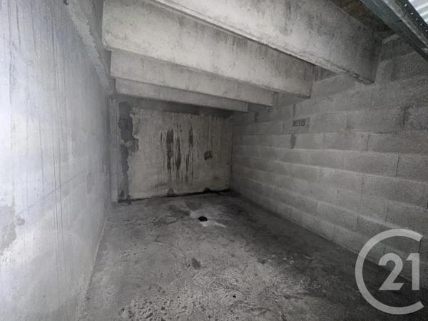Parking à vendre  12 m 2   NANTES  - 44