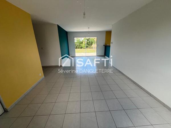 Maison familiale trois chambres et bureau