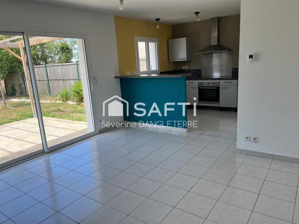 Maison familiale trois chambres et bureau