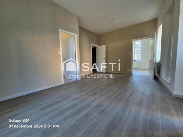 Centre ville Appart rdc cour fermée et garage...