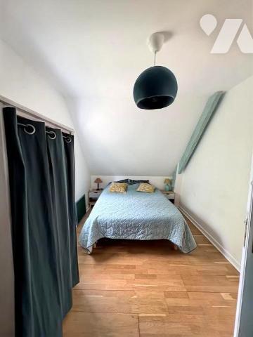 Maison BADEN -  4 chambres 124 m2  - Terrain 704 m2 .