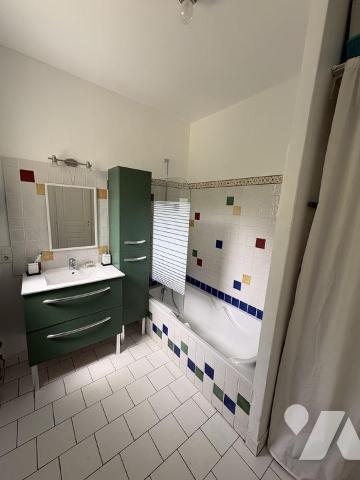 Maison BADEN -  4 chambres 124 m2  - Terrain 704 m2 .