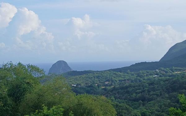 Maison à vendre    4 pièces •  Le Diamant