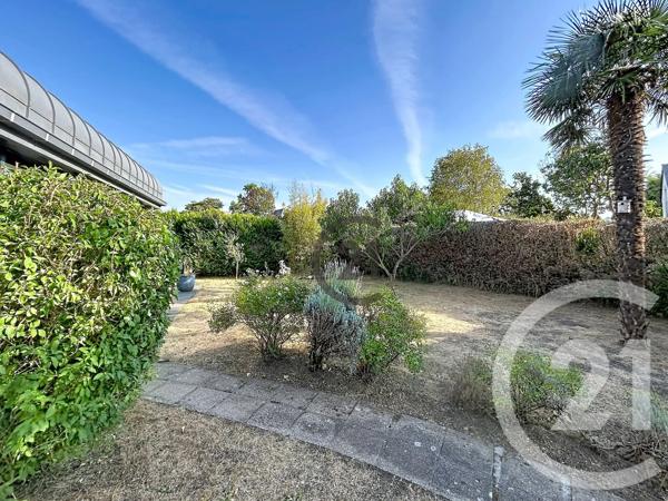 Maison à vendre  7 pièces - 160 m 2   GUERANDE  - 44