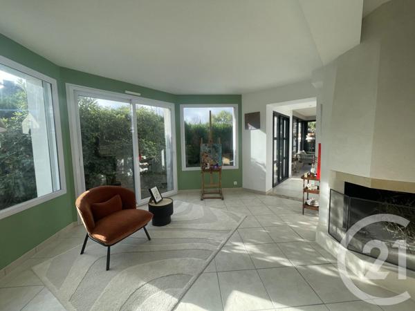 Maison à vendre  7 pièces - 160 m 2   GUERANDE  - 44