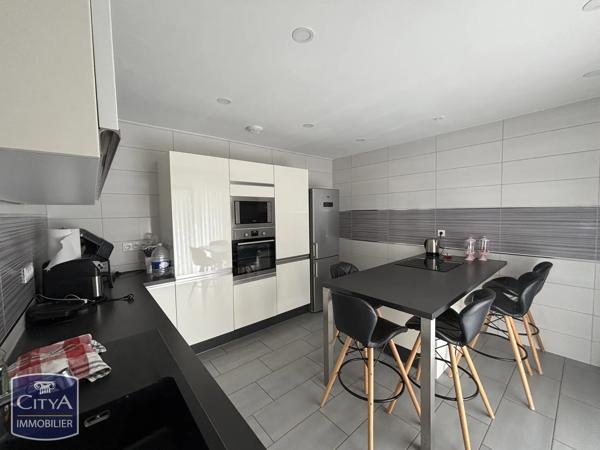 Maison à vendre 5 pièces 120m² Grand-Charmont (25200)