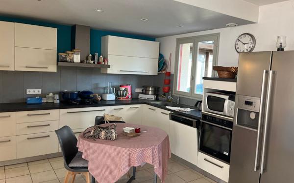 Maison à vendre    5 pièces •  Le Croisic