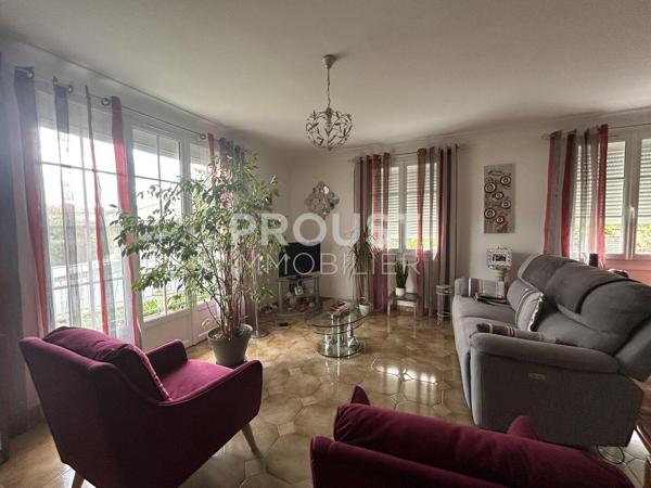 En exclusivité quartier les sablières maison sur sous-sol de 80m² , jardin, garage.