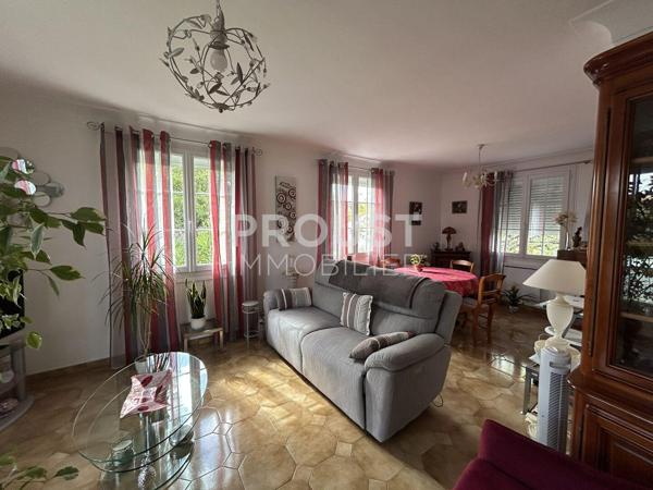 En exclusivité quartier les sablières maison sur sous-sol de 80m² , jardin, garage.