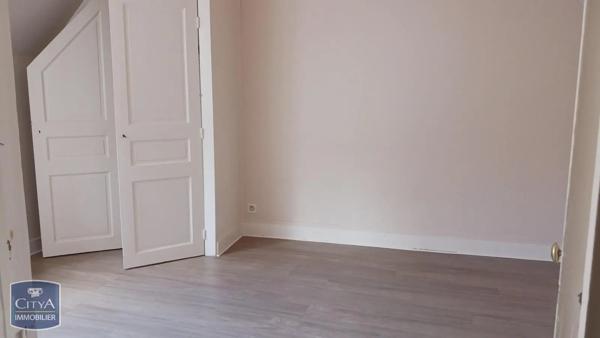 Appartement à louer 2 pièces 38.72m² Blois (41000)