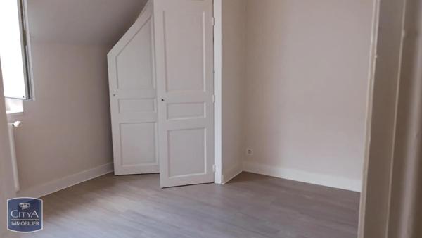 Appartement à louer 2 pièces 38.72m² Blois (41000)