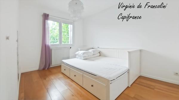 Montreuil-A vendre maison 5p-Parfait état-3/4 chambres-122m2 au sol-Terrasse,jardin,cour,balcon-Garage-11mn métro L9