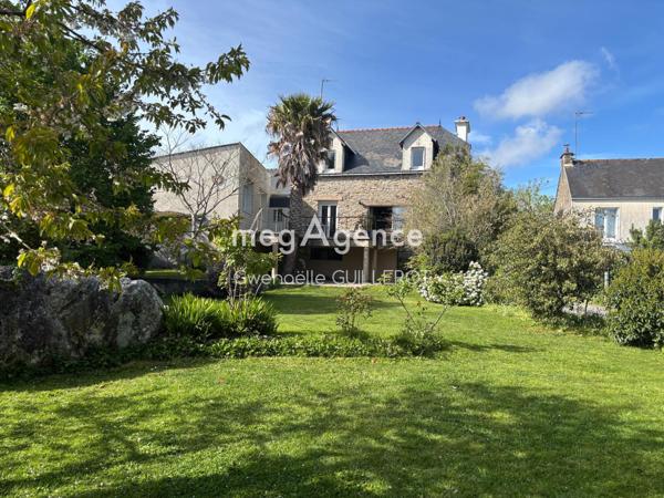 Maison à PLOEMEUR, 56270 - 8 pièces 201m²