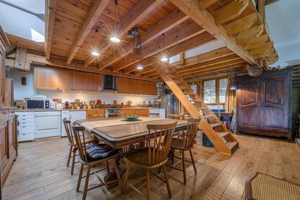 Loft en duplex avec vue à rénover à la campagne
