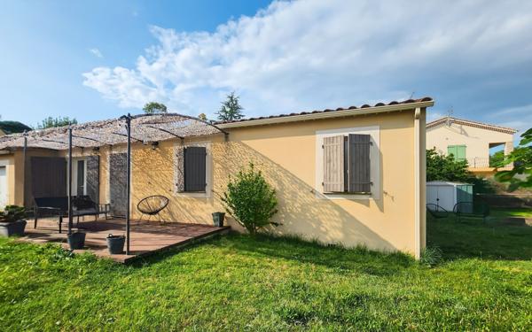 Maison à vendre    4 pièces • 100 m2 Bourg-Saint-Andéol