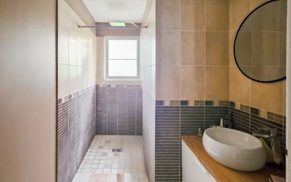 Maison à vendre    4 pièces • 100 m2 Bourg-Saint-Andéol