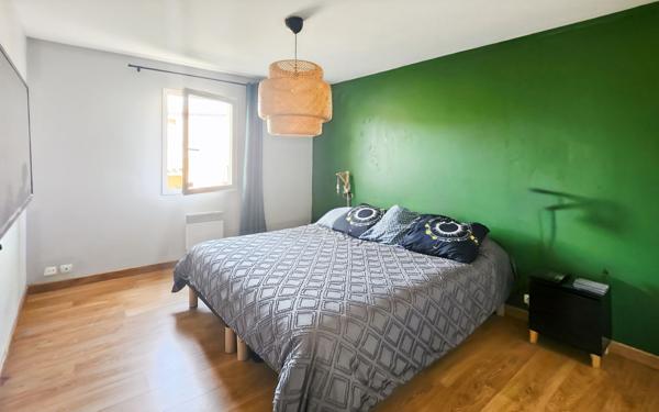 Maison à vendre    4 pièces • 100 m2 Bourg-Saint-Andéol