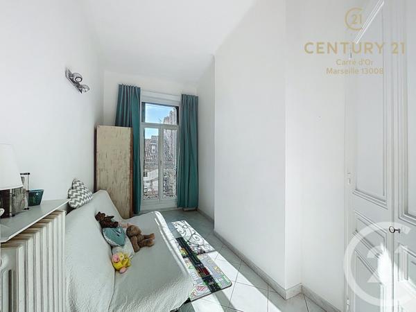 Appartement F3 à vendre  3 pièces - 68,90 m2 MARSEILLE - 13008