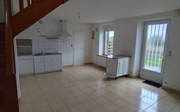 Maison à louer    3 pièces • 60,75 m2 Plougar