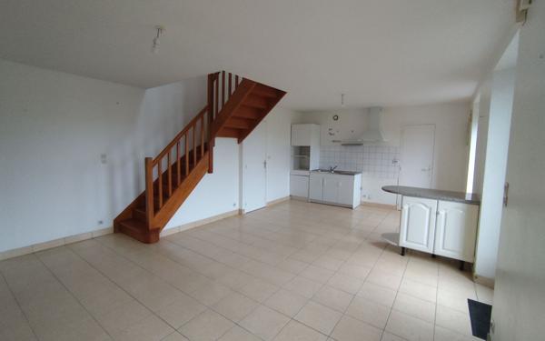Maison à louer    3 pièces • 60,75 m2 Plougar
