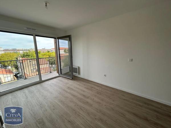 Appartement à louer 2 pièces 40.53m² Clermont-Ferrand (63000)