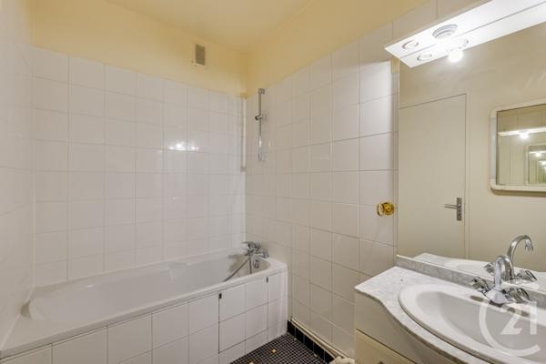 Appartement T1 à vendre  1 pièce - 39,15 m2 PARIS - 75015