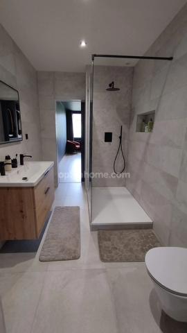 A vendre Appartement de 141 m²; Élégance et Lumière au Cœur de la Ville